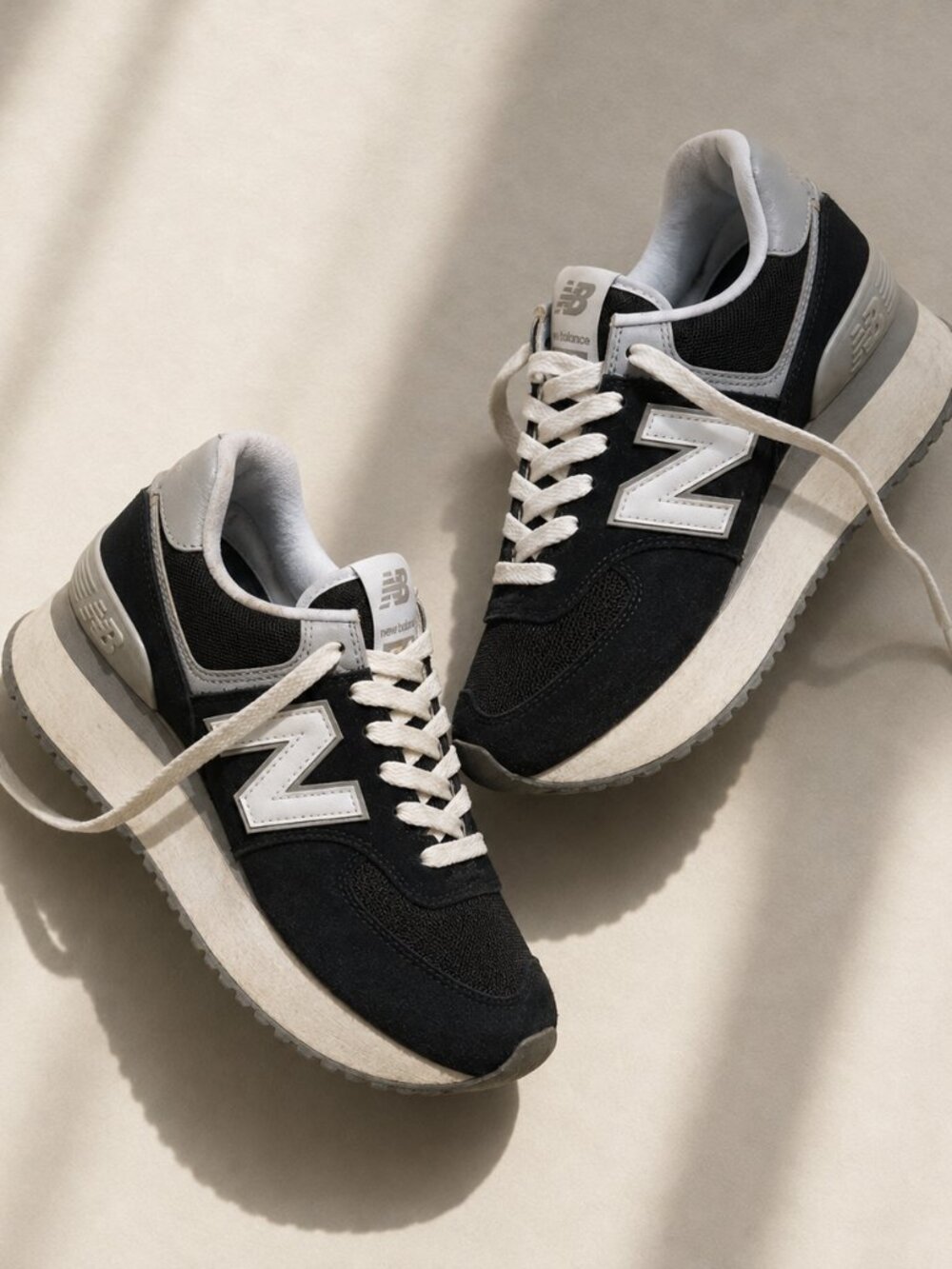 New Balance 574+ Black Gray Sneakers Women’s Size 7 WL574ZSA